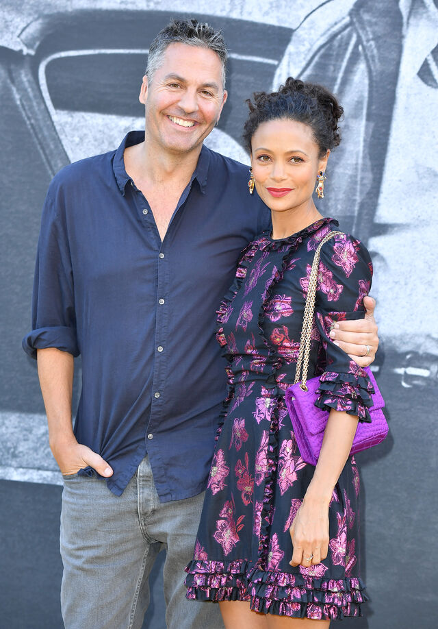 Booker Jombe | Pais: Thandie Newton e Ol Parker