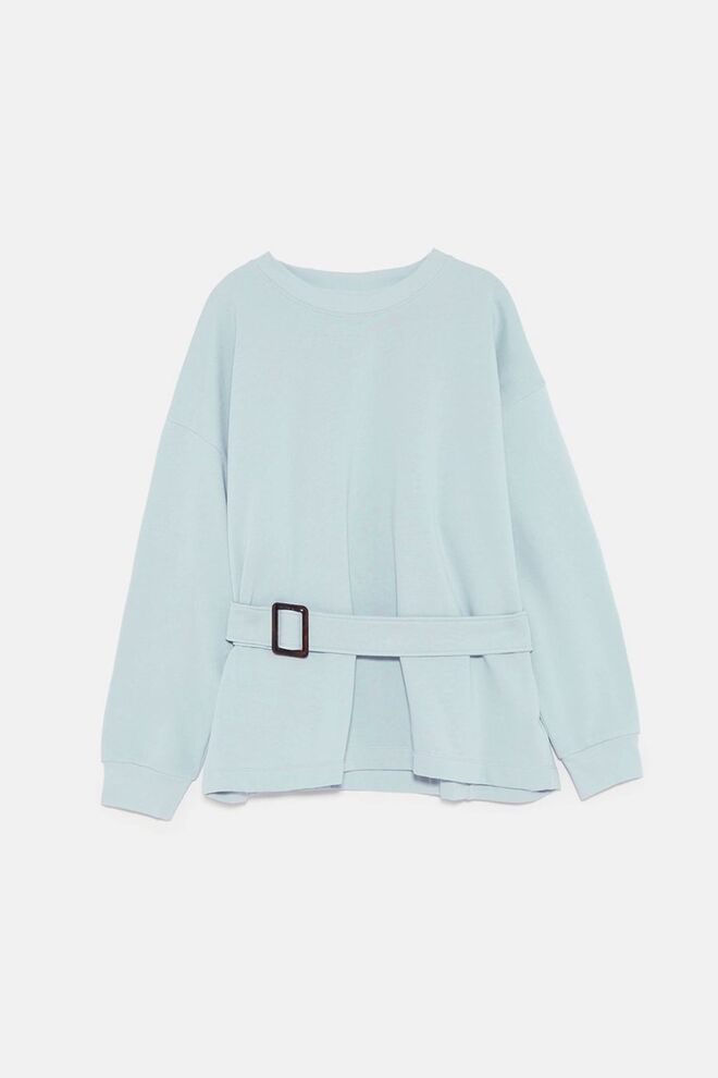 Sweatshirt oversize, €19,95, Zara