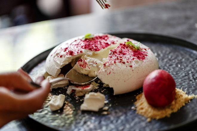 Sala de Corte: Pavlova de frutos de vermelhos (€6)
