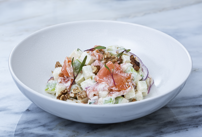 Saladas outonais do Delidelux Avenida 