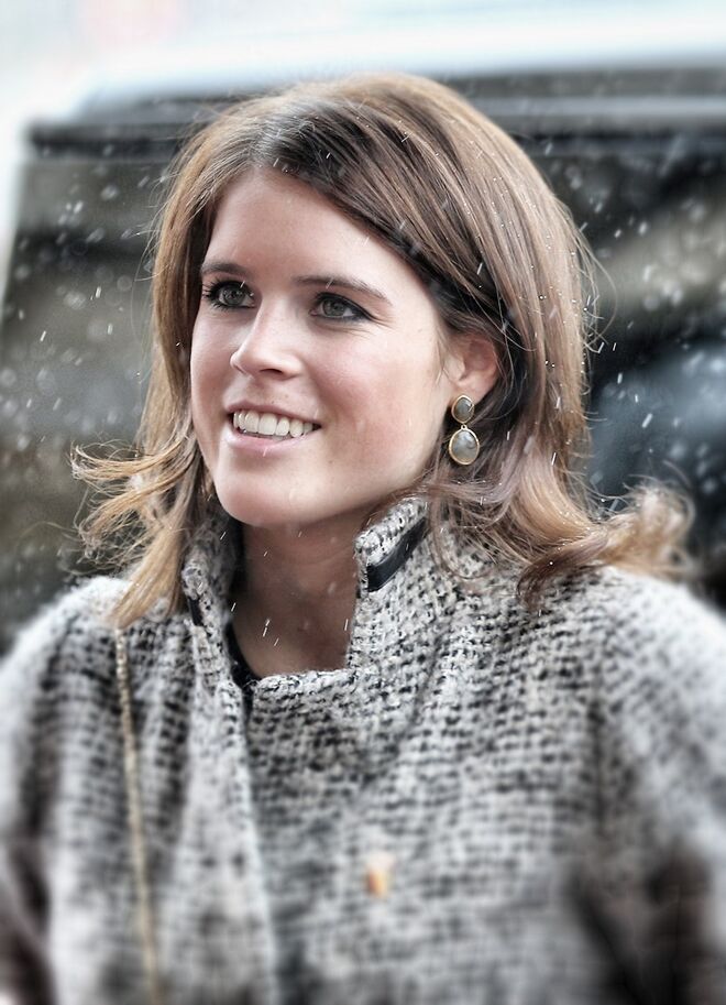 A princesa Eugenie chega ao Hanover City Hall, a 18 de janeiro de 2013