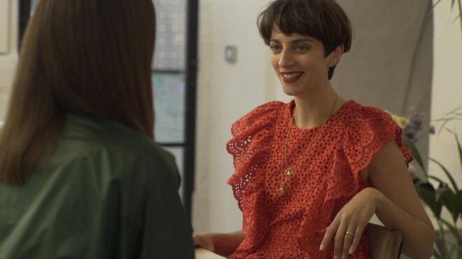 Joana Barrios em "Armário"