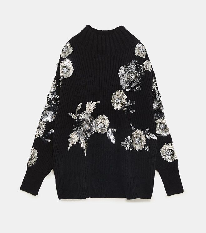 Sweater com lantejoulas, €49,95, Zara