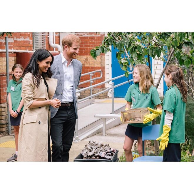 Harry e Meghan na Escola Primária de Albert Park;