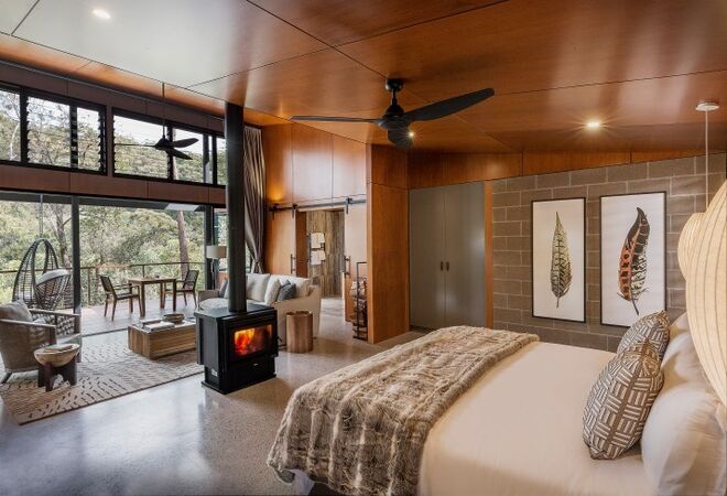 Spicers Sangoma, Blue Mountains, Austraália
Um deck privativo, com espreguiçadeiras, e uma vista de cortar a respiração. Perfeito para fugir da cidade, comer bem e fazer uma massagem. 