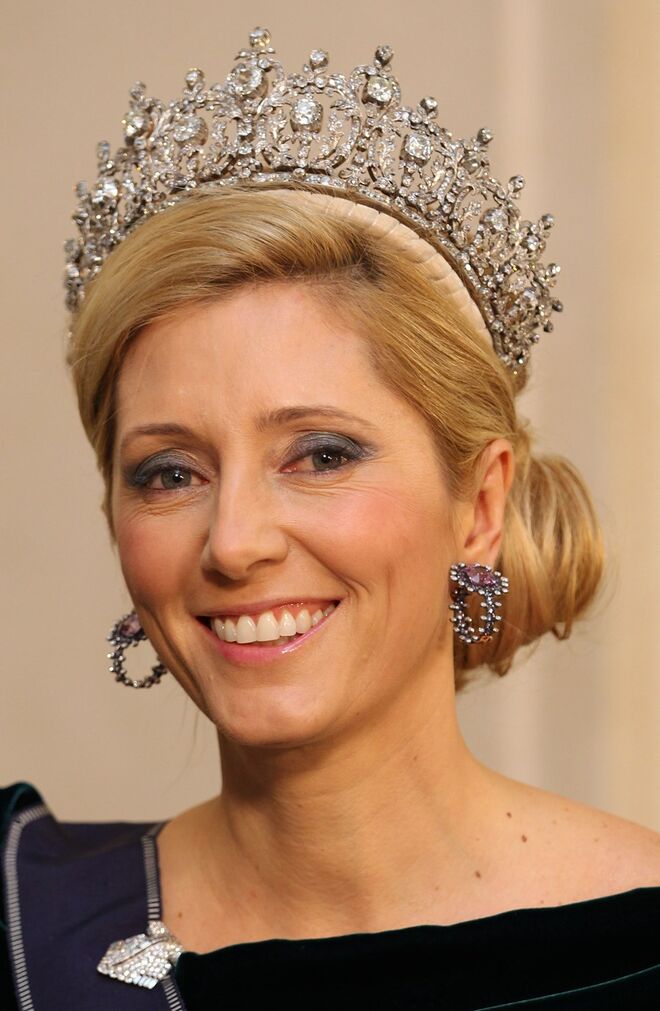 Marie-Chantal Miller, princesa da Grécia, com a Tiara de Diamantes da Rainha Sophie.