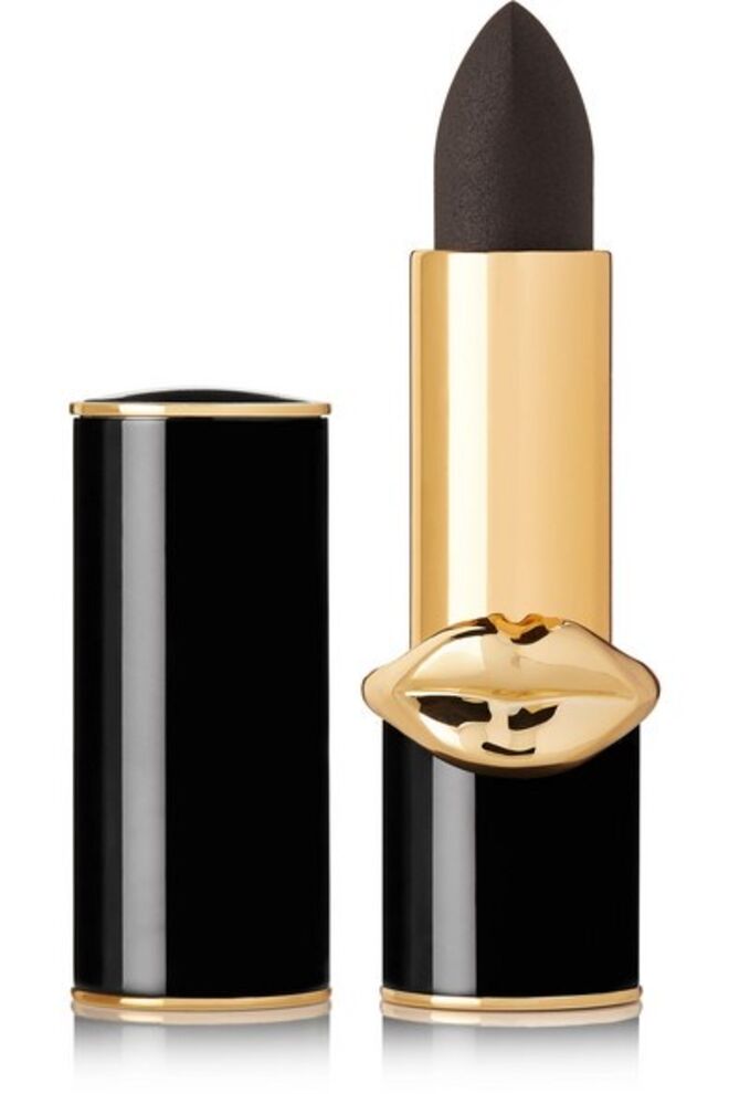 Mattetrance Lipstick no tom Deep Void, €35, Pat McGrath Labs, em www.patmcgrath.com