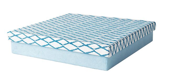 Välgörande Caixa com tampa, €6, Ikea 