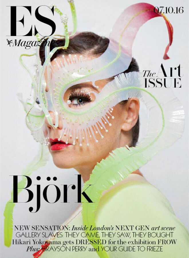 Bjork na capa da revista ES;