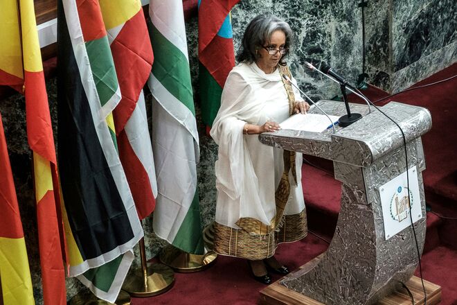 A primeira mulher a presidir a Etiópia estava a trabalhar com representante especial do português António Guterres, Secretário-Geral das Organização das Nações Unidas, para a União Africana