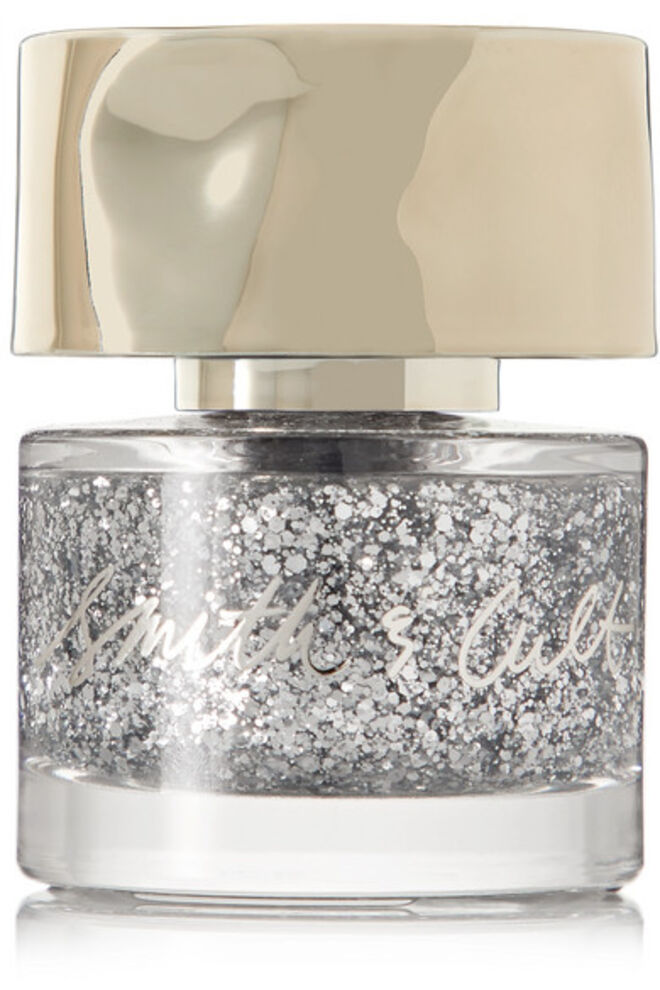 Verniz no tom Glass Souls, €24, Smith & Cult, em net-a-porter.com