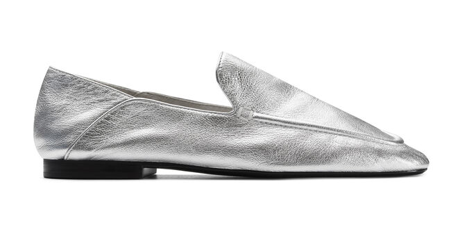 Mocassins, €39,99, Mango  