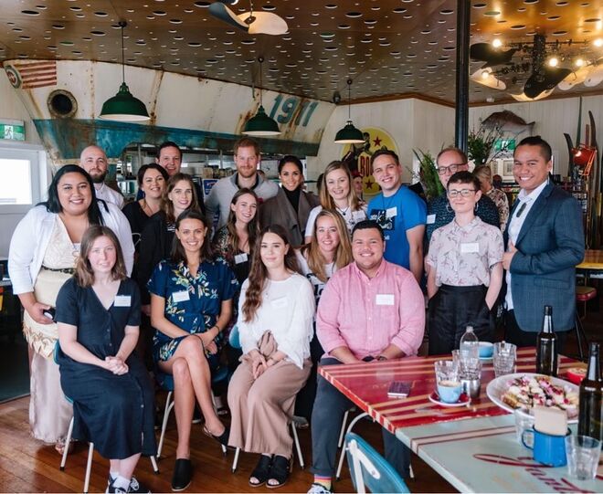 Depois da receção, os Duques visitaram o Maranui Café;