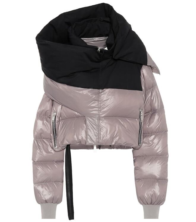 Quilted down jacket, €1.269, Unravel, em www.mytheresa.com