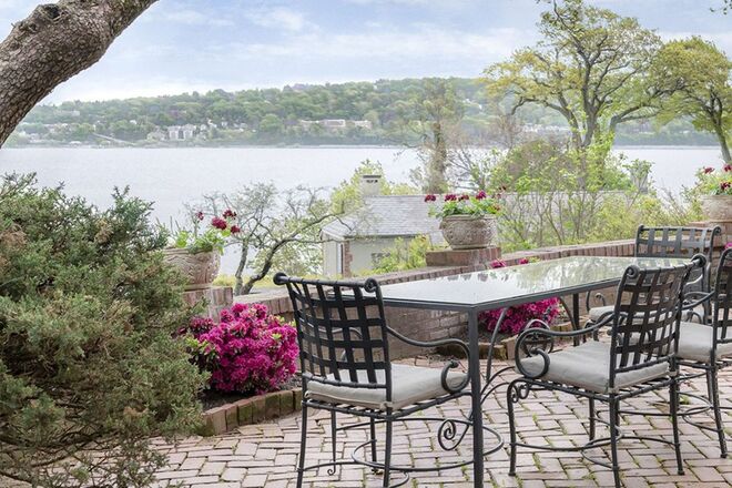 €13 milhões, redondezas de Nova Iorque;