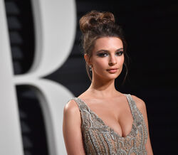 Que celebridades têm os lábios mais sexy?