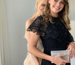 Nicole Kidman e sobrinha chamam a atenção na passadeira vermelha 