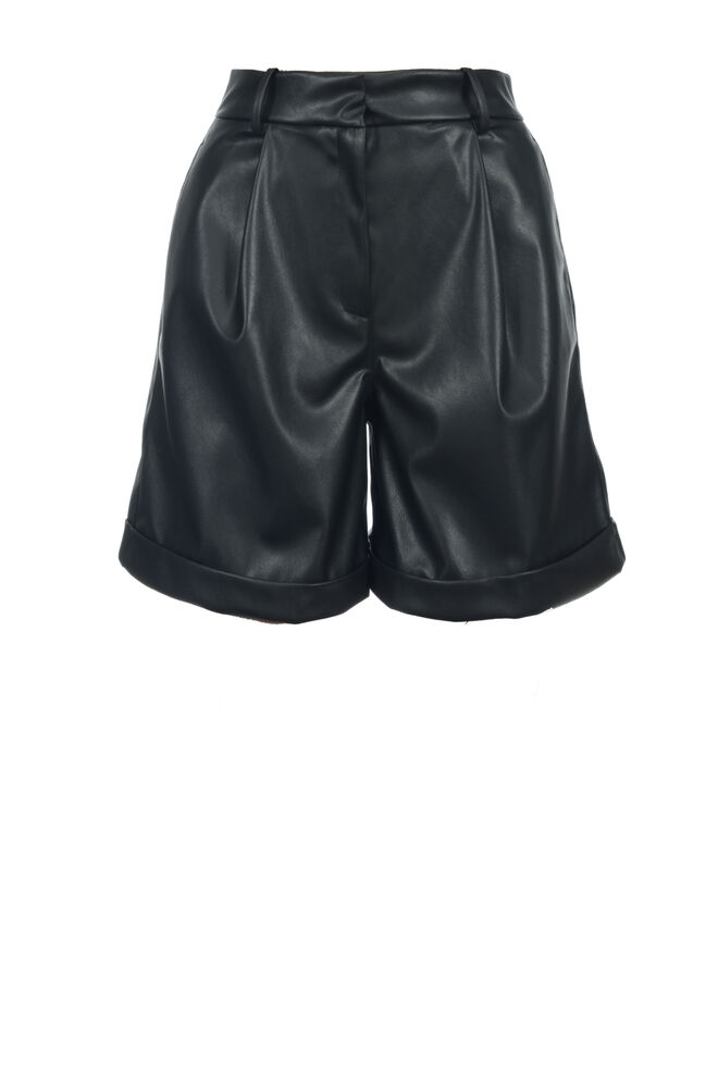 Calções, €170, Pinko  