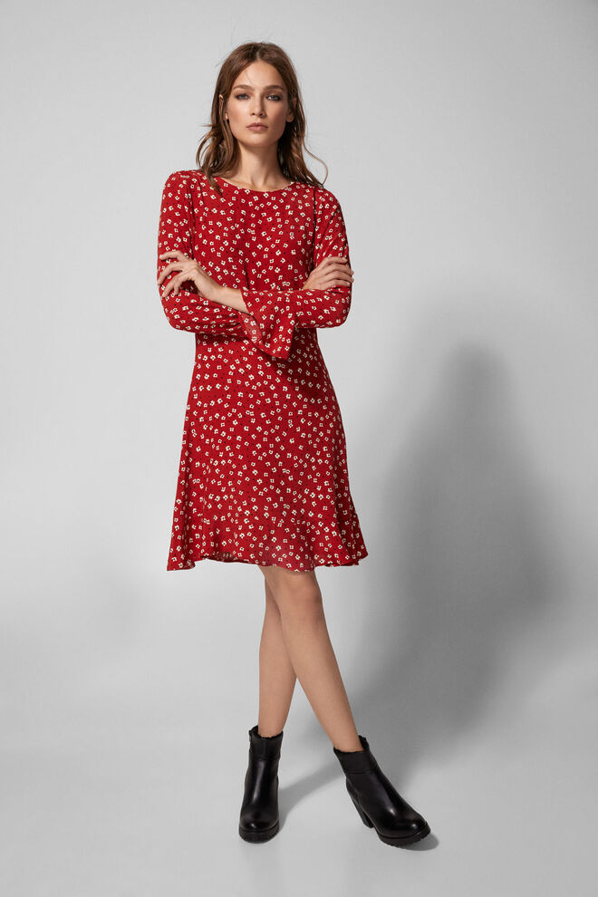 Vestido às flores, €35,99, Springfield