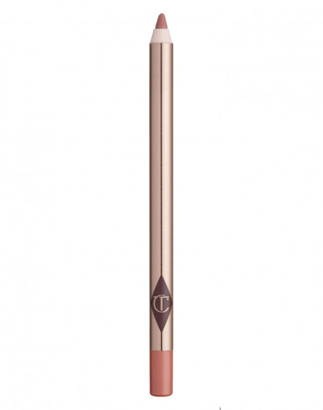 Lápis labial no tom Pink Venus, €22, Charlotte Tilbury, em www.charlottetilbury.com 