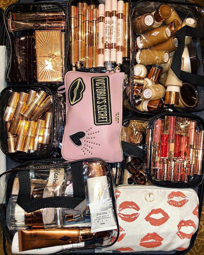 Os produtos de beleza no backstage do Victoria's Secret Fashion Show 2018