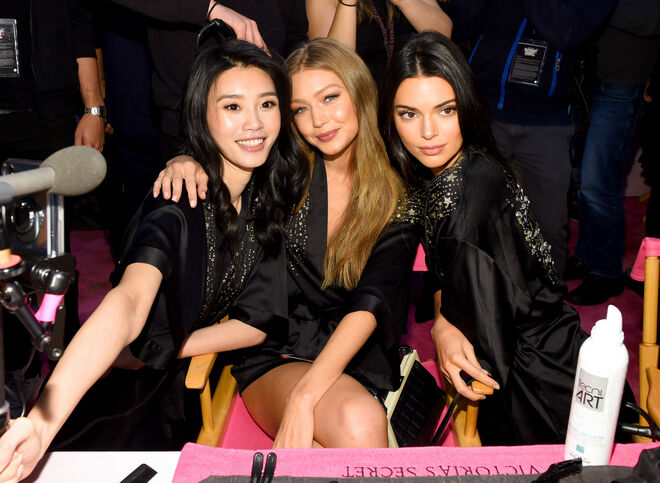 Ming Xi, Gigi Hadid e Kendall Jenner