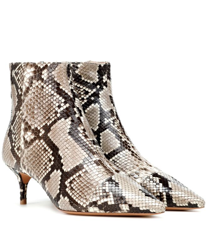 Bota Kittie 50, €945, Alexandre Birman, na Stivali