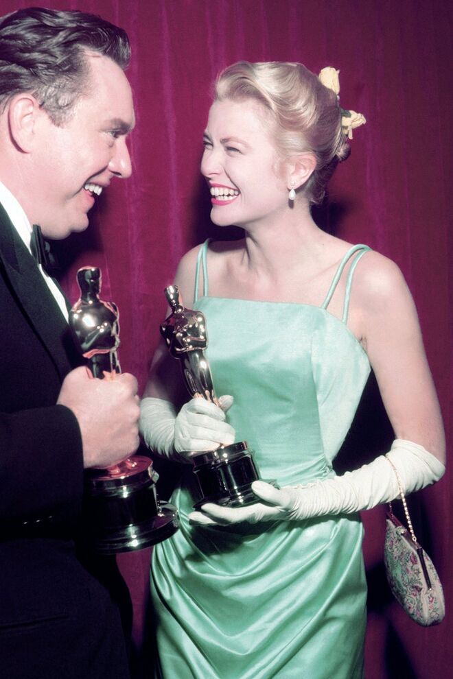 Venceu o Óscar de Melhor Atriz pelo filme Para Sempre (1954) 