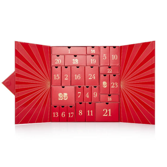 Calendário do Advento, com 25 presentes, €94,95, Lookfantastic, em lookfantastic.pt