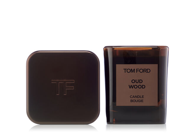 Private Blend Oud Wood Candle, €90, Tom Ford, exclusivo no El Corte Inglés