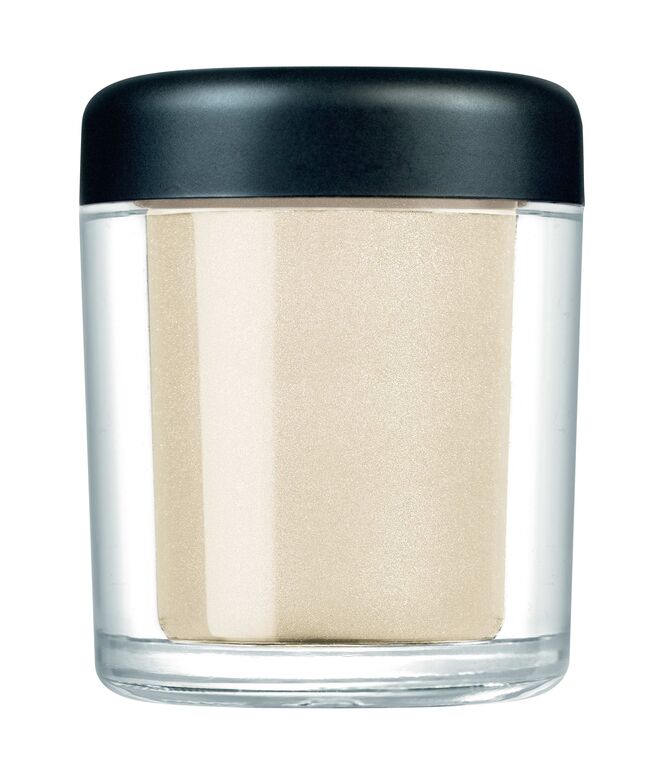 Pure Pigment no tom nº3 Gleam of Light, €15, Make Up Factory, exclusivo na Perfumes & Companhia