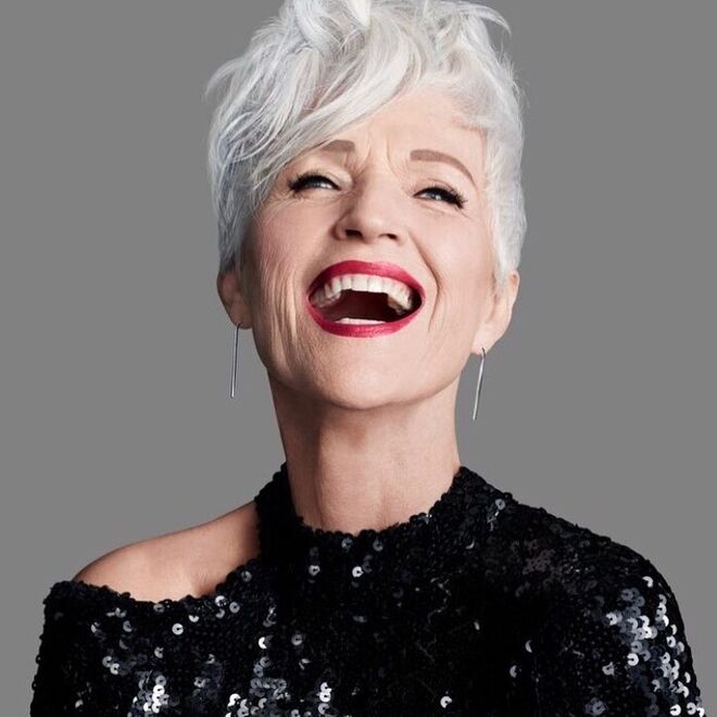 Maye Musk, modelo, 71 anos | @mayemusk