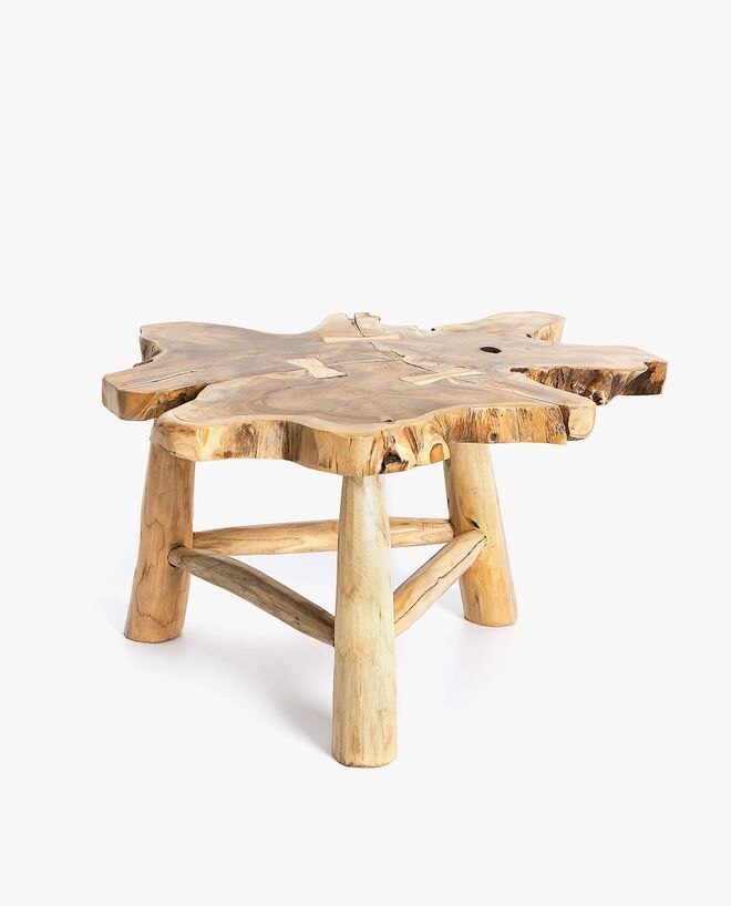 Madeira à vista - Mesa de apoio em teca, €129, Zara Home 