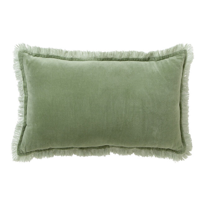 Sage Green - Almofada em veludo, €21,95, El Corte Inglés 
