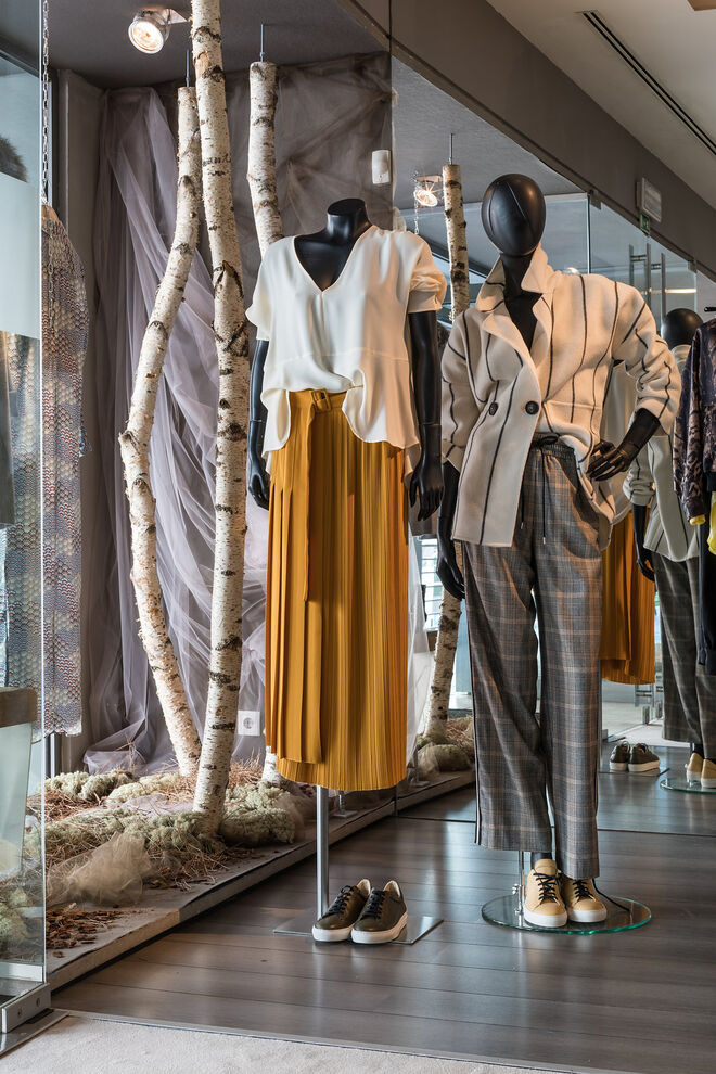 A loja multimarca de luxo Nude Fashion Store vai abrir as portas para uma venda exclusiva de coleções anteriores com até 80% de desconto, nos próximos dias 23 e 24 de novembro