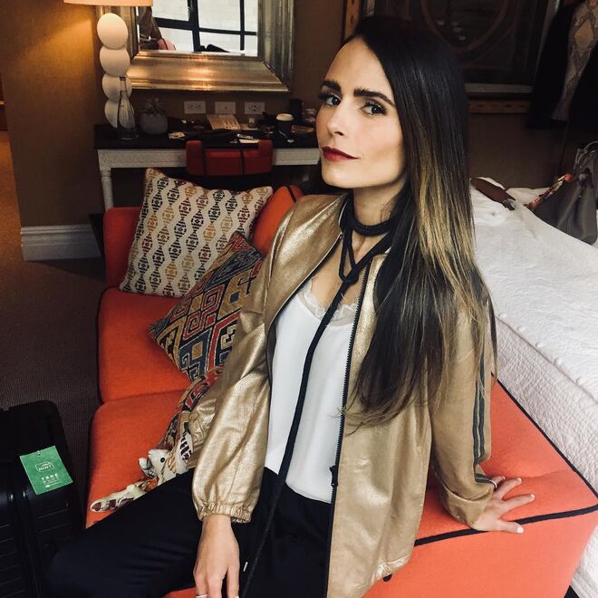 Jordana Brewster, 38 anos | A atriz da saga Velocidade Furiosa recorreu a uma barriga de aluguer como forma de ter os seus dois filhos, Julian e Rowan. Jordana confessou que foi difícil fazer esta escolha, mas que a sua saúde estaria em risco caso ela recorresse a tratamentos de fertilidade radicais. 