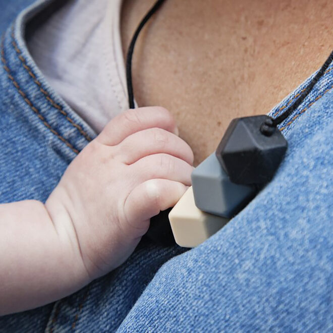 LARA & OLLIE | Colar para morder | €20