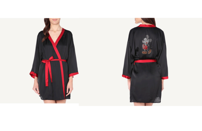 Quimono em Cetim de Viscose Mickey Mouse, €79,90, Intimissimi