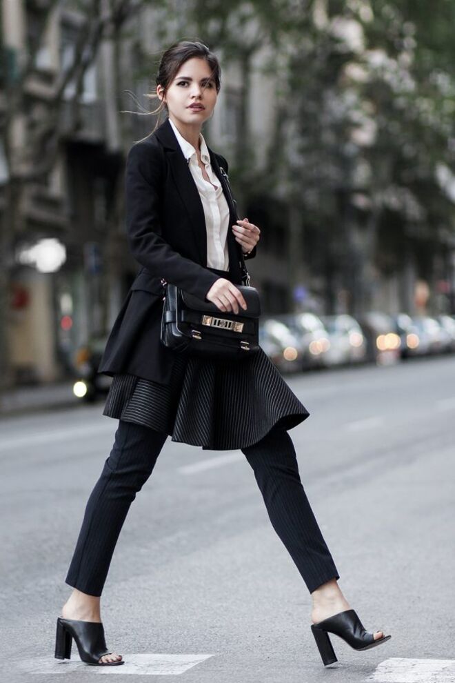 Saias por cima das calças
