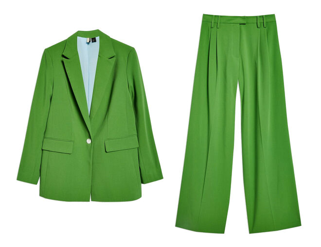 Blazer e calças, €98, Topshop, em eu.topshop.com