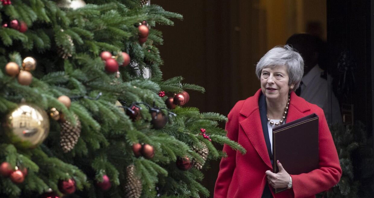 May perde controlo sobre Brexit após "dia dramático" no parlamento britânico