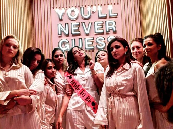 Priyanka Chopra na sua despedida de solteira, em Amsterdão