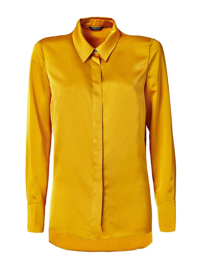 Camisa, €149, Marciano  