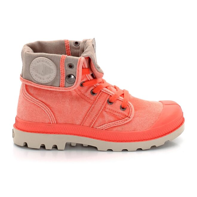 Ténis de cano subido, €105, La Redoute 