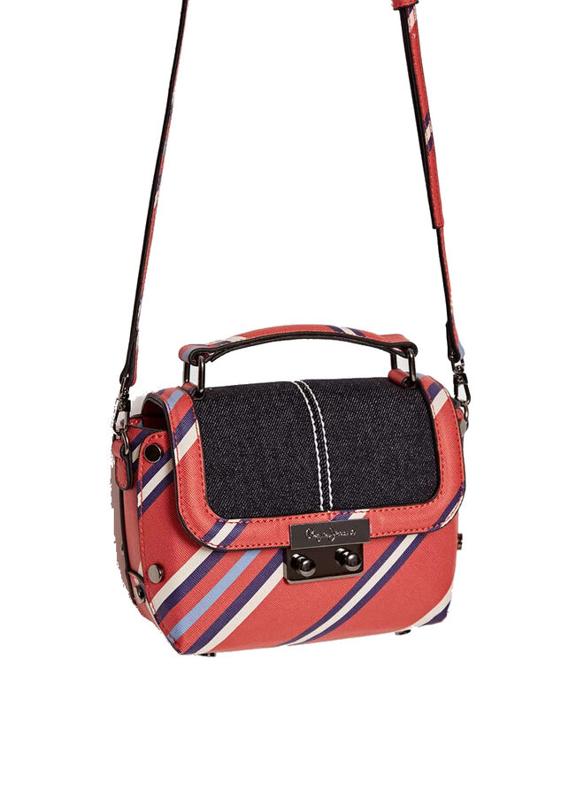 Bolso de ombro, €65, Pepe Jeans