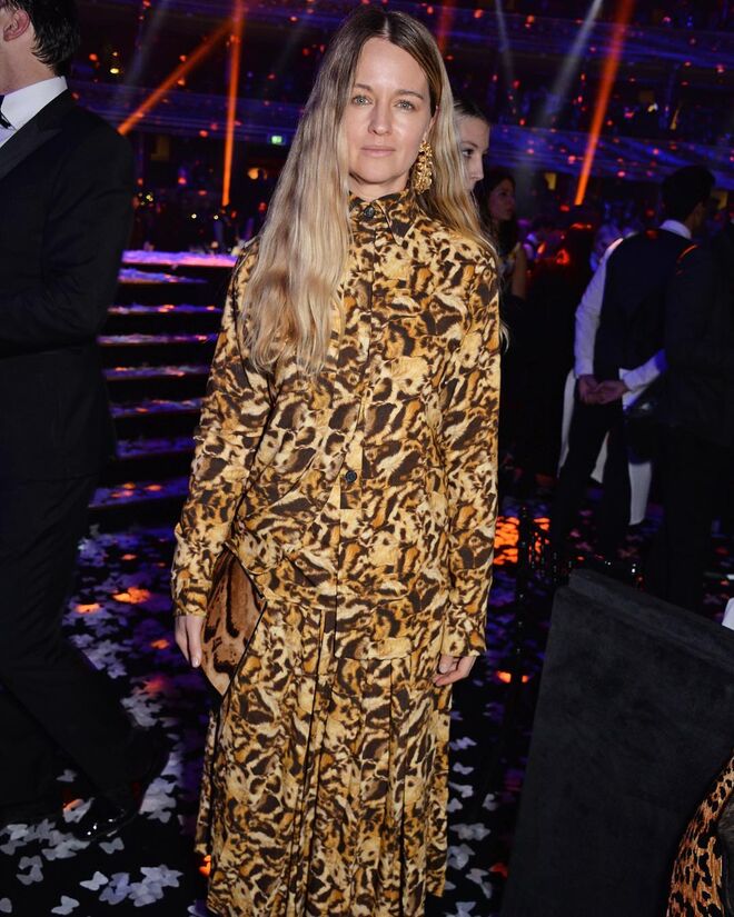 Michelle Jank vestida com Victoria Beckham