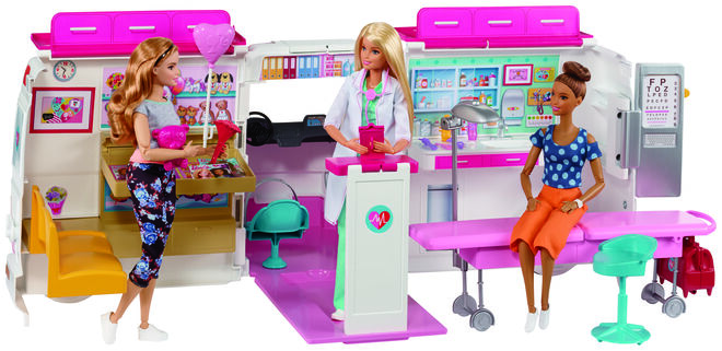 Ambulância da Barbie, €59,99, Mattel