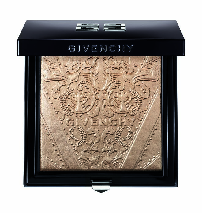 Iluminador Teint Cout Hightlight Poudre no tom 02 Bronze, €50,20, Givenchy