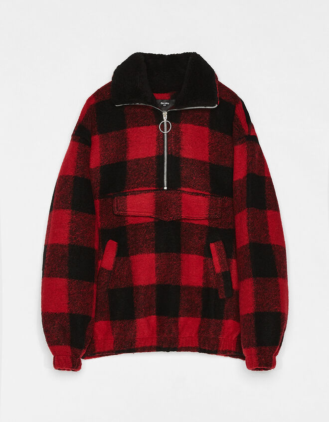 Camisola, €39,99, Bershka  