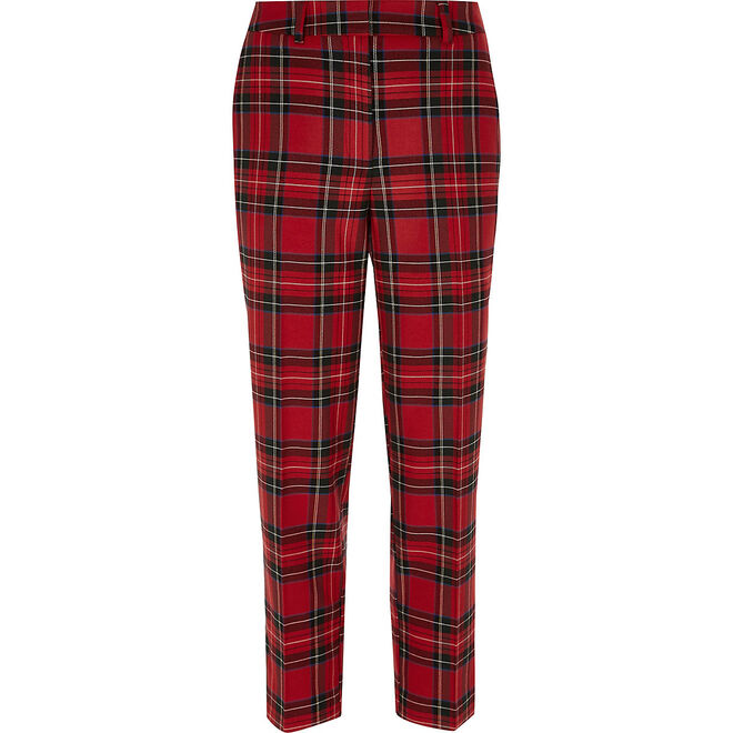 Calças, €45, River Island  